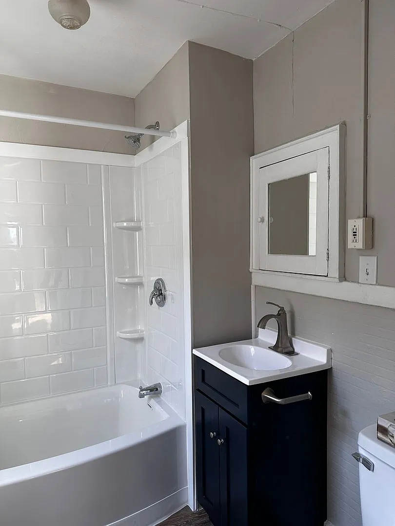 381 Meigs Street — Photo 3