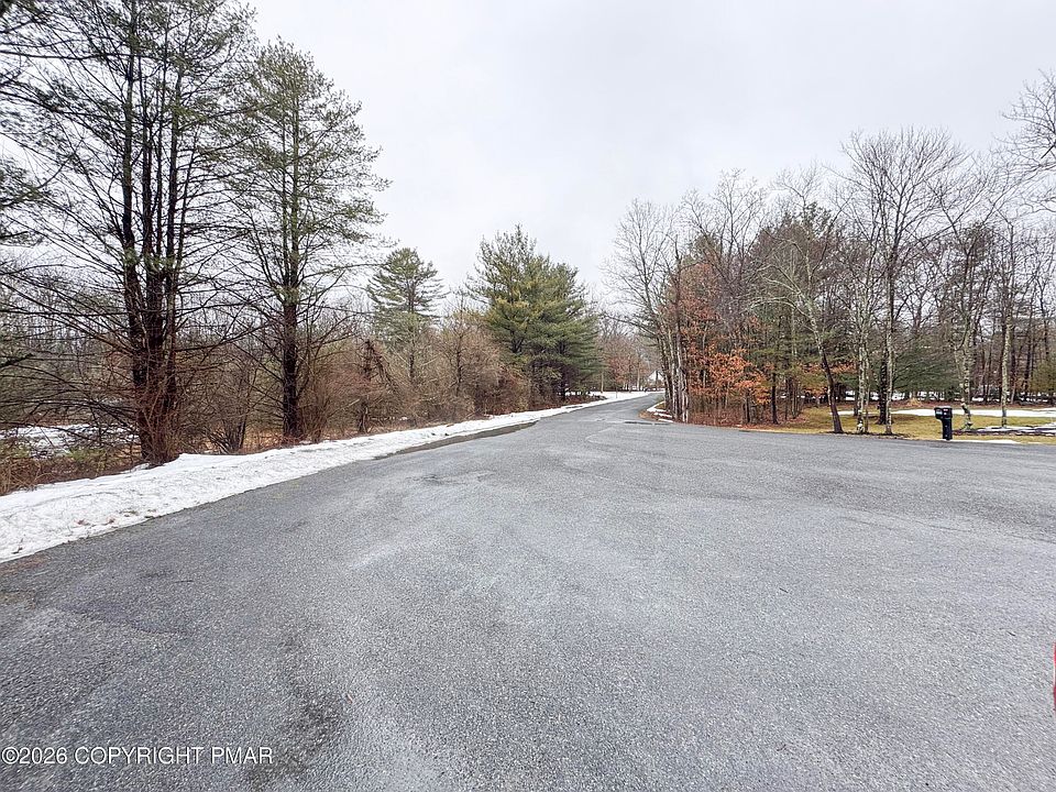 2nd image of 47 Tirol Cir