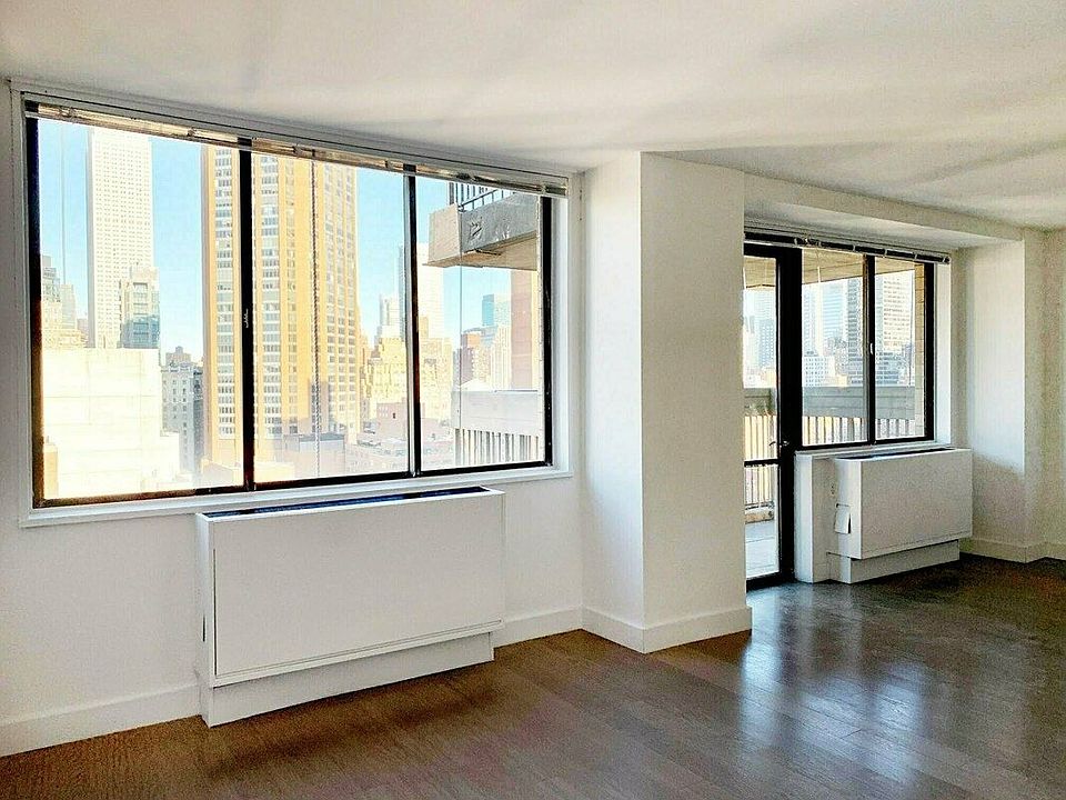 1st image of 200 E 33rd St APT 26G