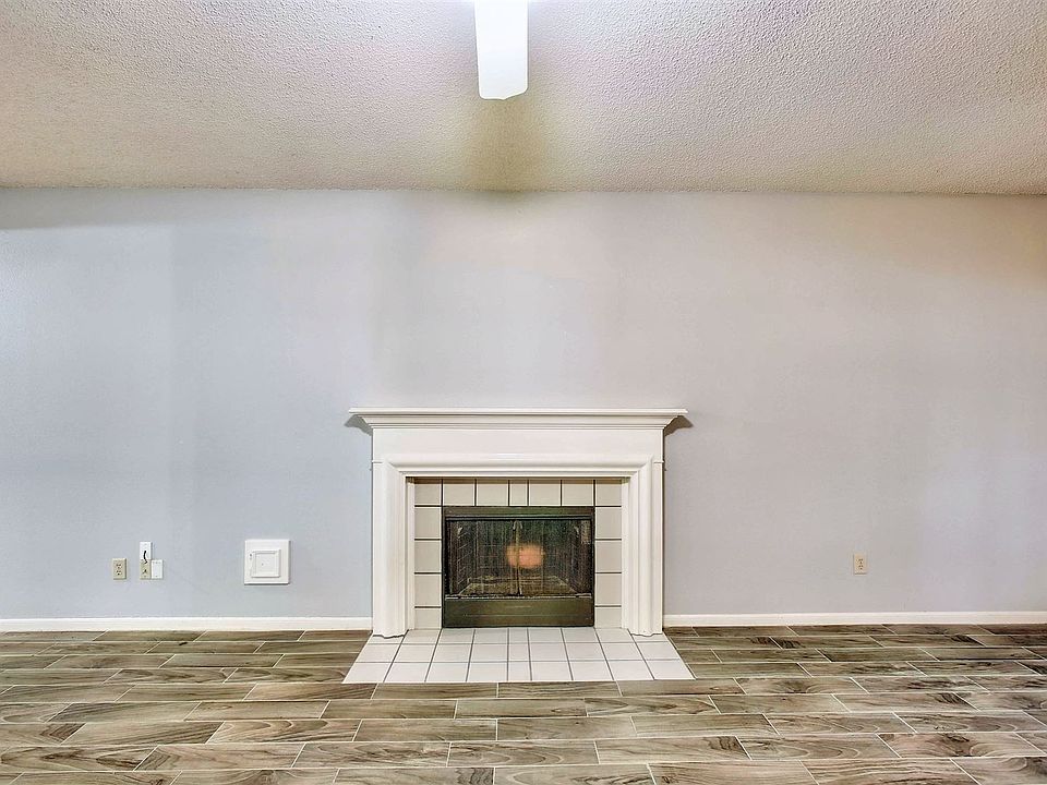 1st image of 10018 Cabin Creek Dr