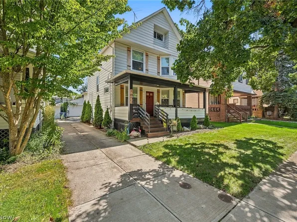 1655 Lauderdale Ave, Lakewood, OH 44107