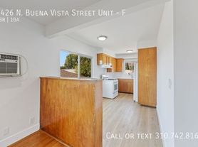 2426 N Buena Vista St