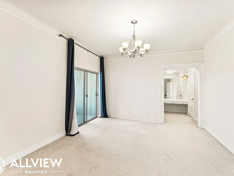770 Hillcrest Drive — Photo 15