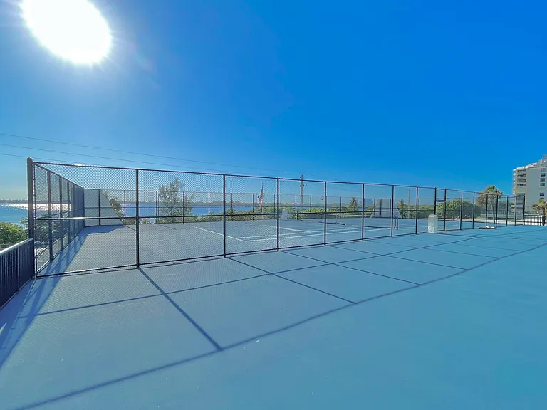5420 N Ocean Dr #906 — Photo 44