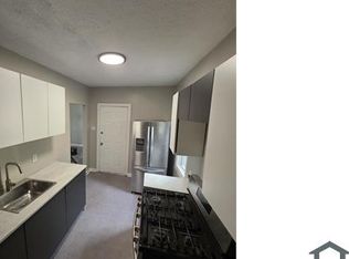 819 E 93rd St, Cleveland, OH 44108