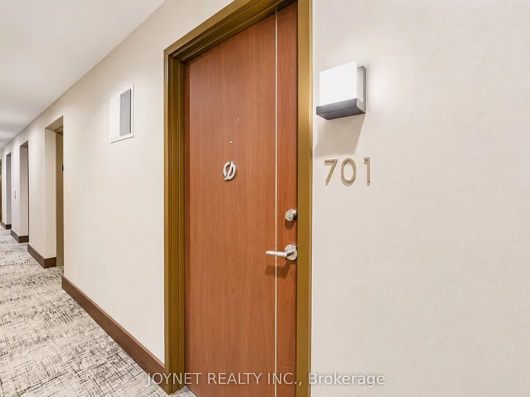 117 McMahon Dr #701 — Photo 16