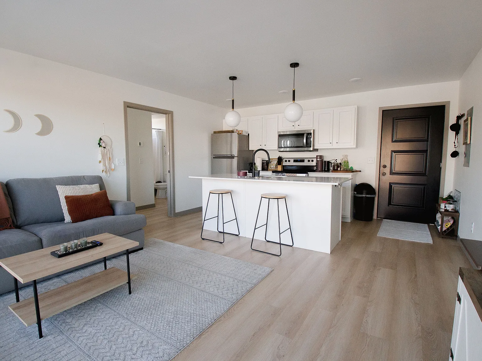 Reserve Flats — Photo 2