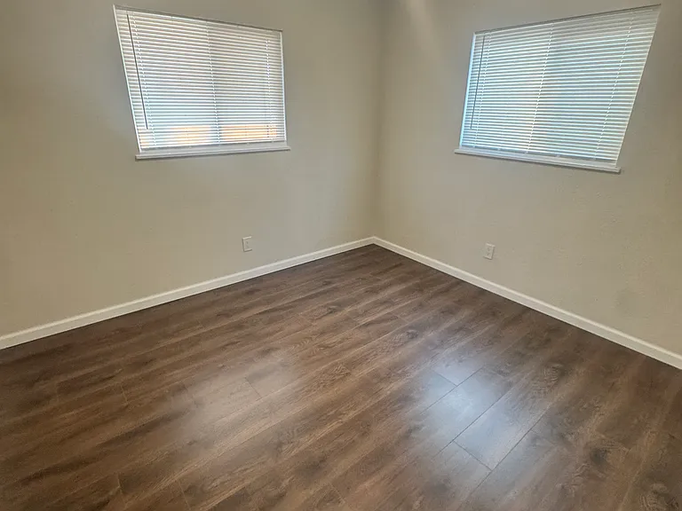 9794 Tangelo Ave — Photo 16