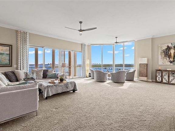 4th image of 4137 Bay Beach LN #5H4