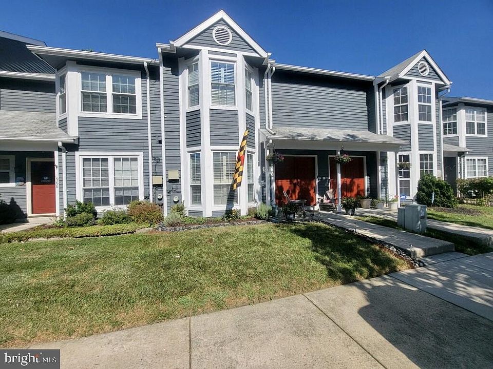 1st image of 964 Breakwater Dr