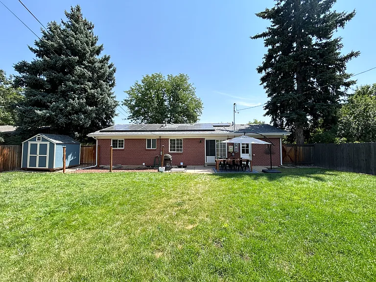 6147 Moore St — Photo 17