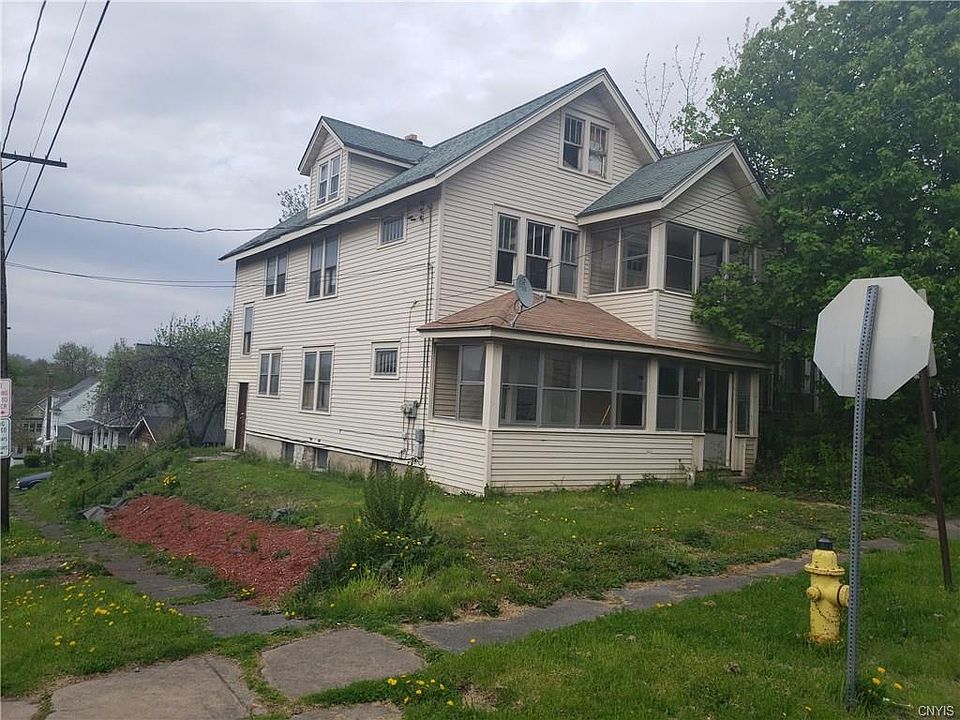 1st image of 428 Grant Ave #30