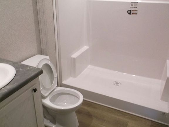 4th image of 304 Dove Rd #25