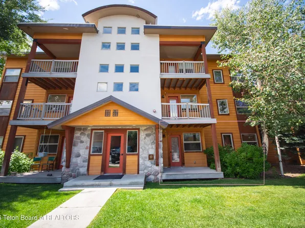 7552 Mountain Laurel Dr APT C3, Victor, ID 83455
