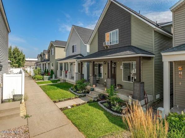 1615 E Zoey Ct, Post Falls, ID 83854