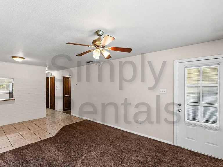 1220 Texas St — Photo 30