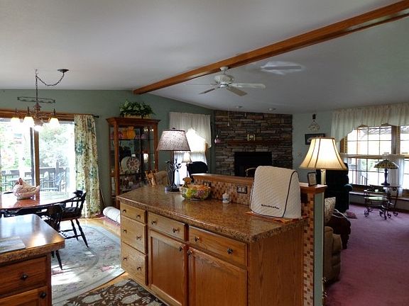 5th image of 9958 Oakdale Dr