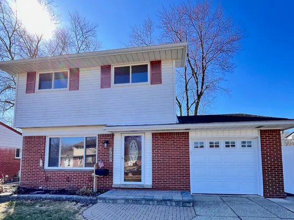 37647 Westvale St, Romulus, MI 48174