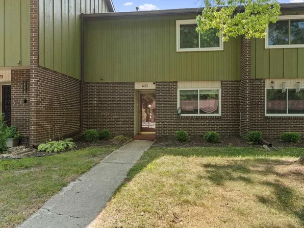 2500 Topsfield Rd APT 703, South Bend, IN 46614