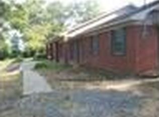 165 Ronnie Batton Dr, Mendenhall, MS 39114