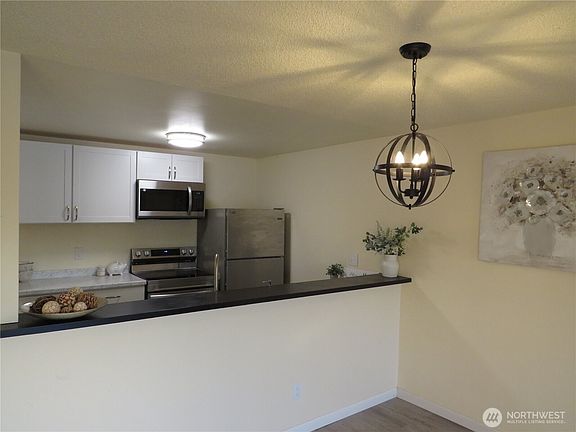 5th image of 31003 14 Avenue S #B10