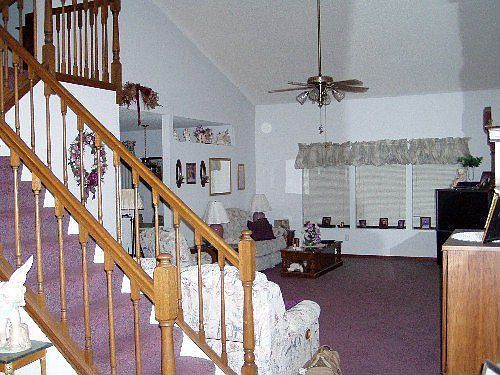 Living Room/Stairway