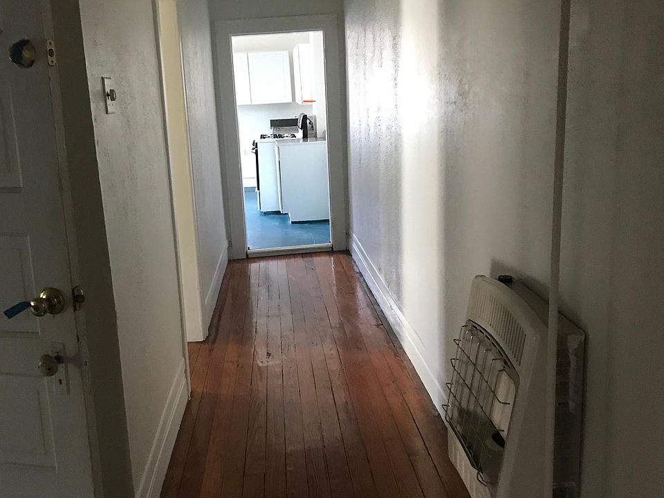 2nd image of 4219 Perrier St