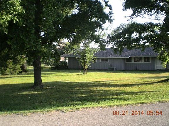 3rd image of 310 N Bradley St