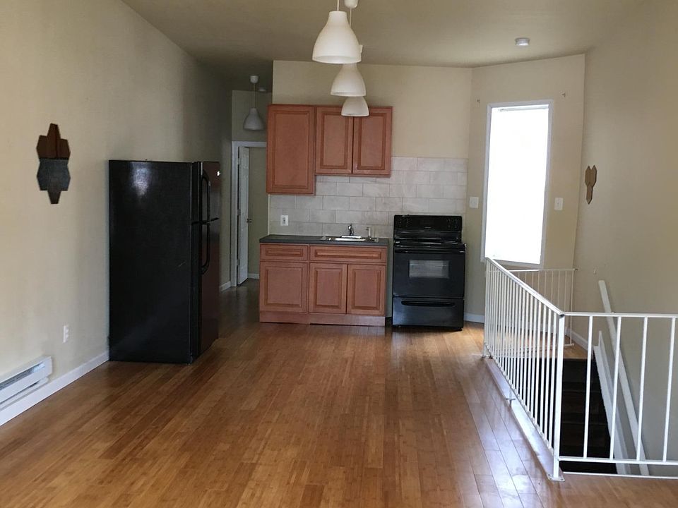 1st image of 222 W Clapier St Floor 2