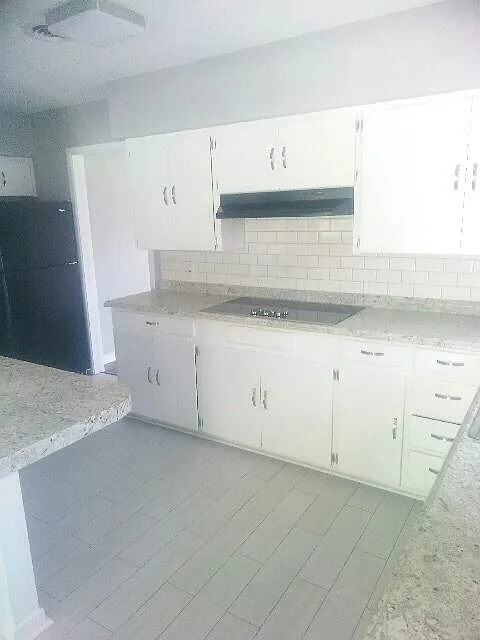 3 bed, 1804 sqft, $2,100 — Photo 3