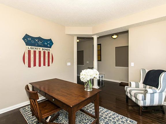 4th image of 10264 Bayberry Way