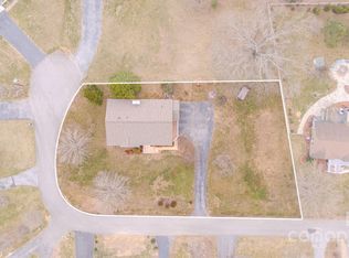 17 Mallory Meadows Ct, Arden, NC 28704