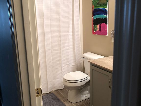 2nd image of 1333 Landsbrook Dr