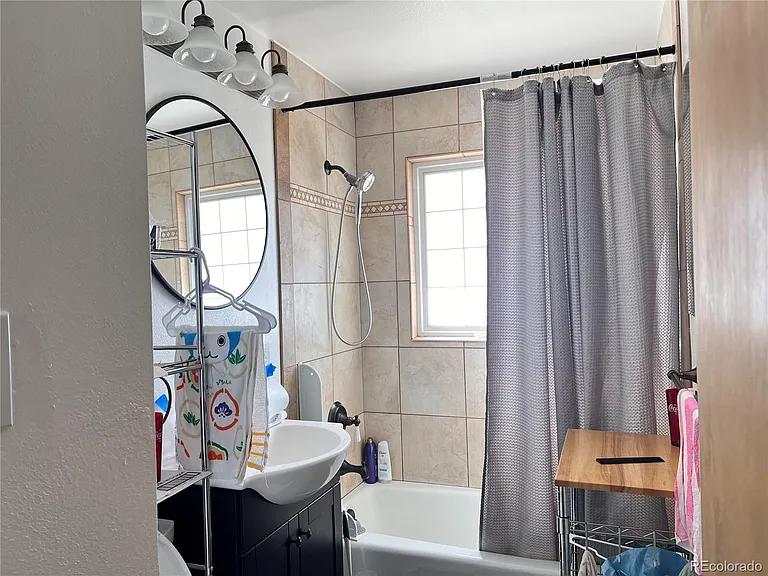 2271 S Vrain St — Photo 11