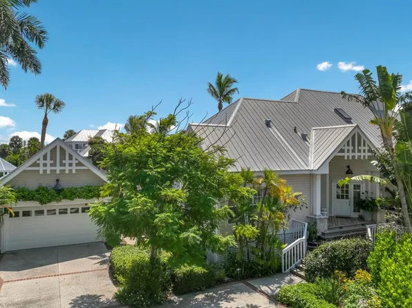 150 Carrick Bend Ln, Boca Grande, FL 33921