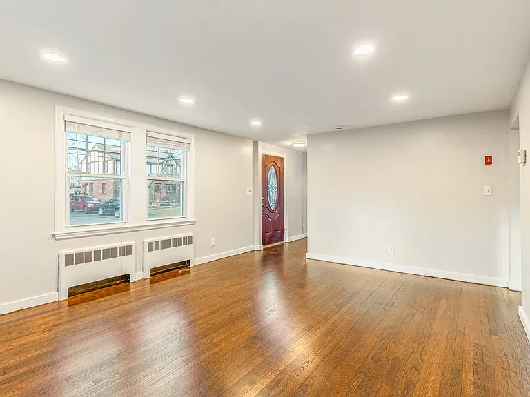 119 Green St — Photo 30