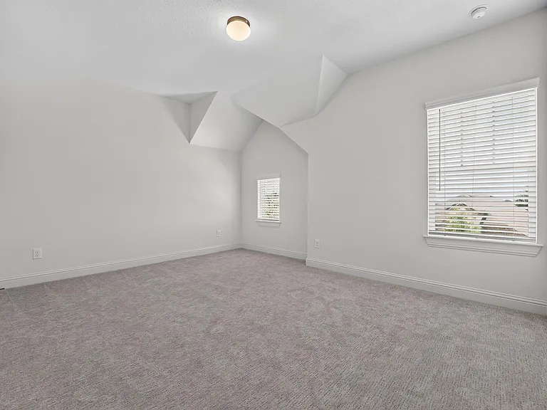 508 Pinnacle View Dr — Photo 13