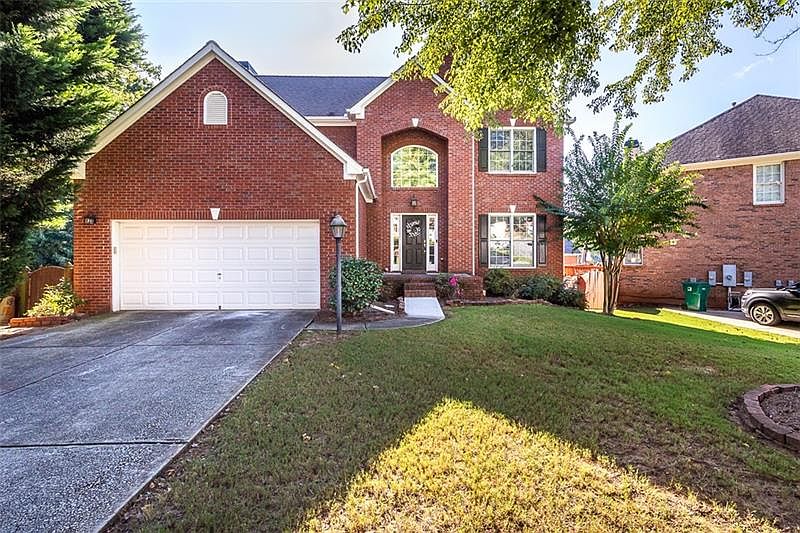 1st image of 4870 Clay Brooke Dr SE