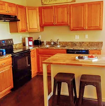 2nd image of 1624 16th Ave S APT 101