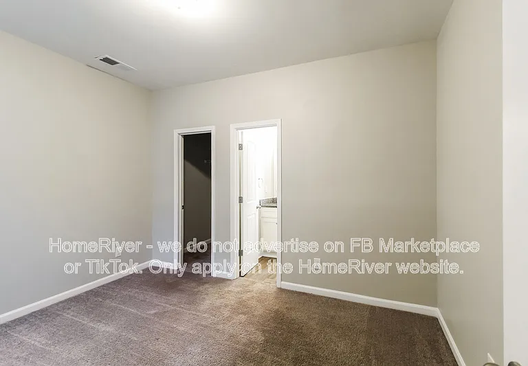212 Daisy Cir — Photo 9