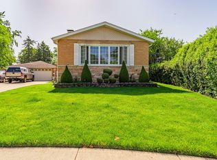 433 Cherry Hill Dr, Addison, IL 60101