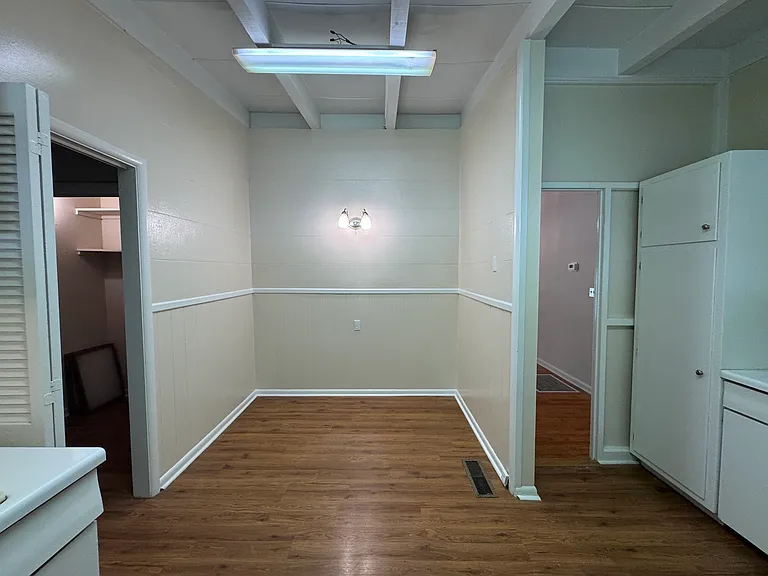 3930 Montclair Rd — Photo 40