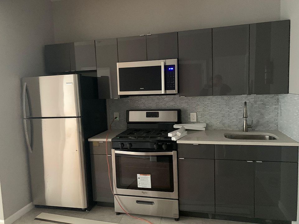 1st image of 131 S Harrison St APT 4F