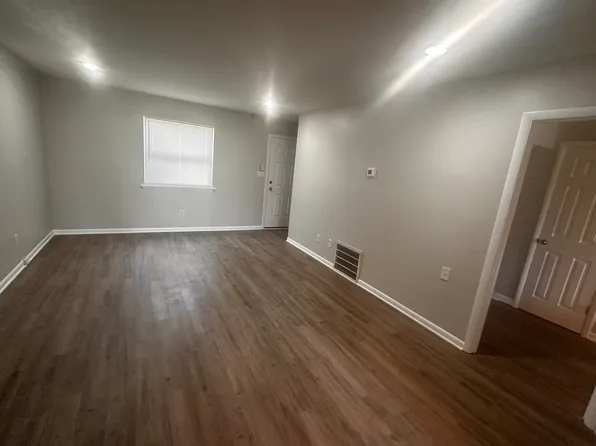 9148 Black Heath Cir #B, Charlotte, NC 28214