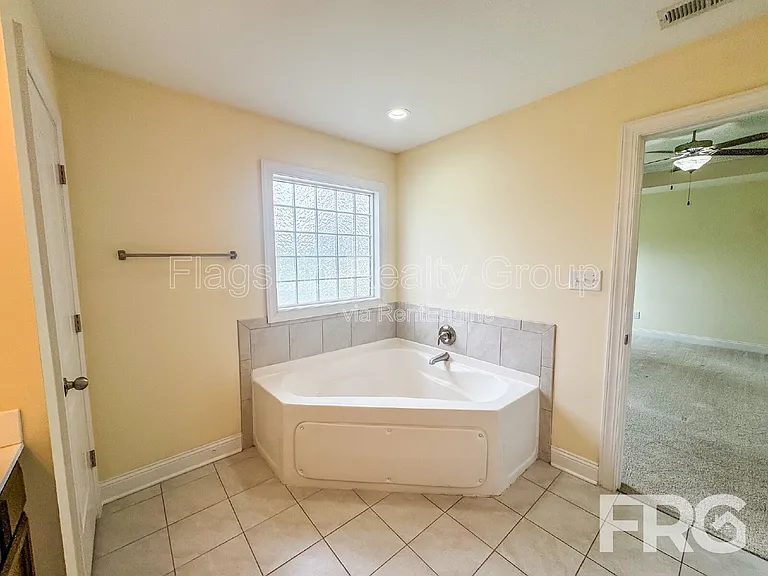 118 Quail Hollow Dr — Photo 24
