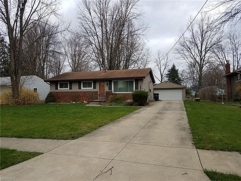 1st image of 34034 Luanne Dr