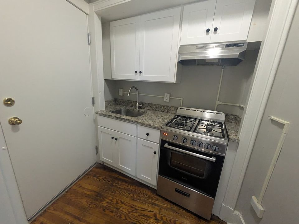 1st image of 1175 Chapel St #2O1