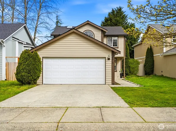 8913 1st Place SE, Lake Stevens, WA 98258