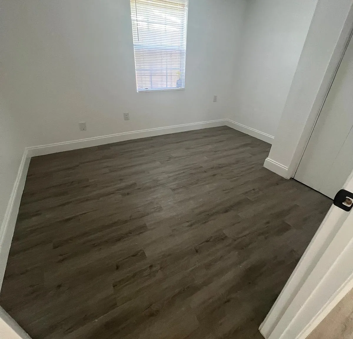 4 bed, 3.0 bath, 1411 sqft, $1,700 — Photo 4