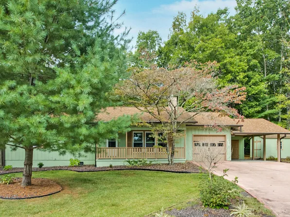 176 Dovenshire Dr, Fairfield Glade, TN 38558